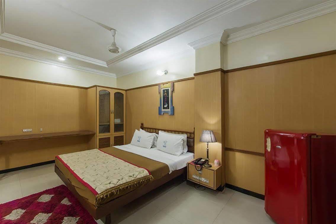 Hotel Aryaas Ressidence Тирунелвели Экстерьер фото