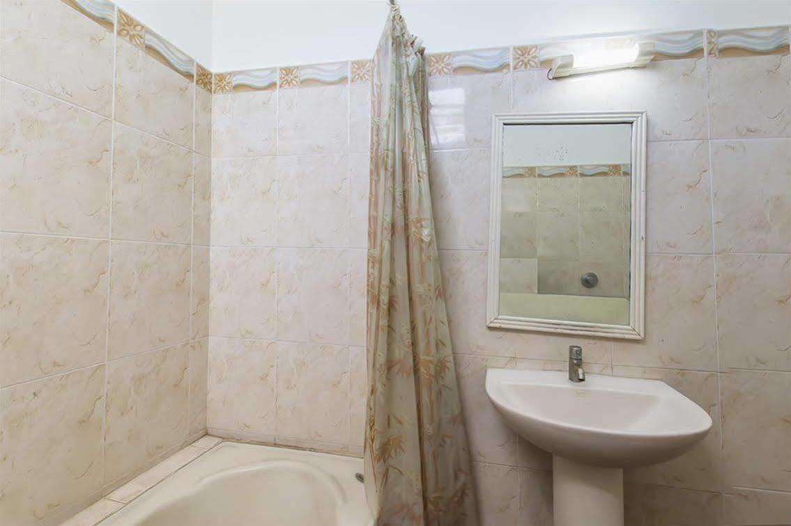 Hotel Aryaas Ressidence Тирунелвели Экстерьер фото